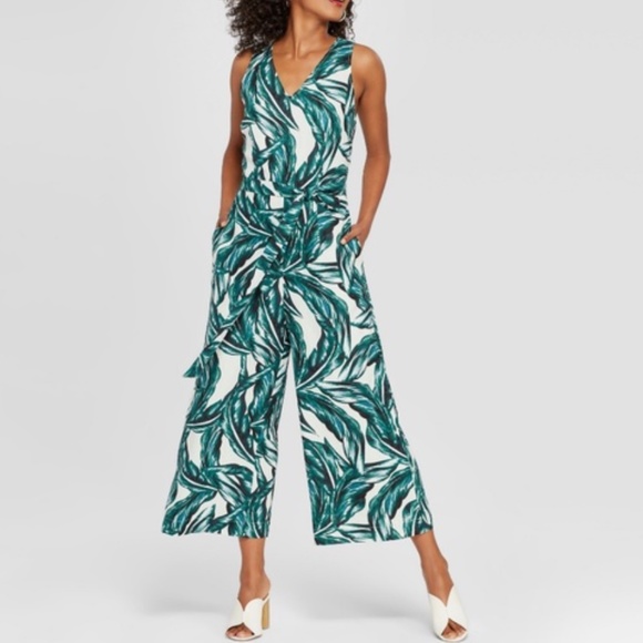 NEW Who What Wear Palm Print Jumpsuit XS - Picture 1 of 8